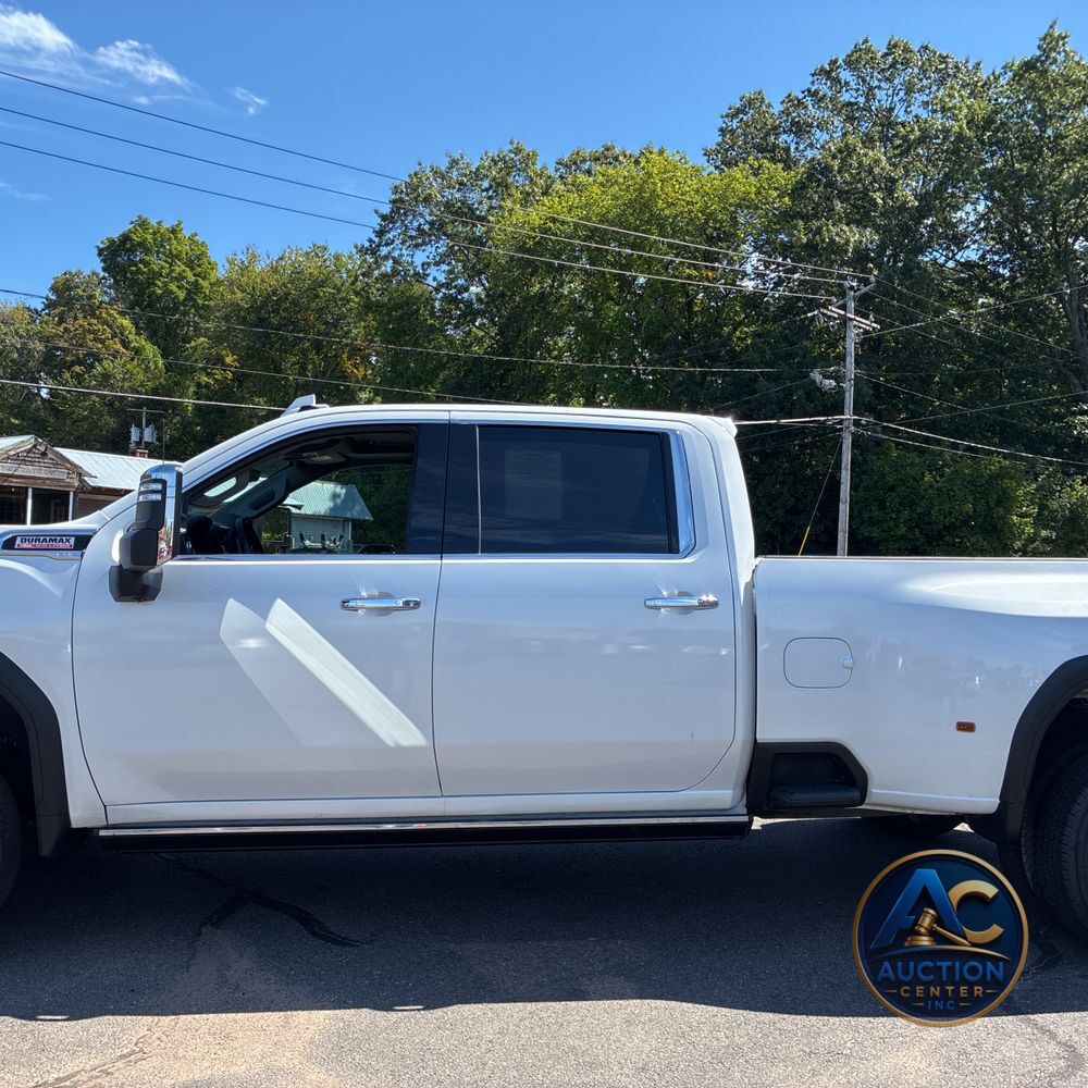 2023 GMC Sierra 3500HD Denali