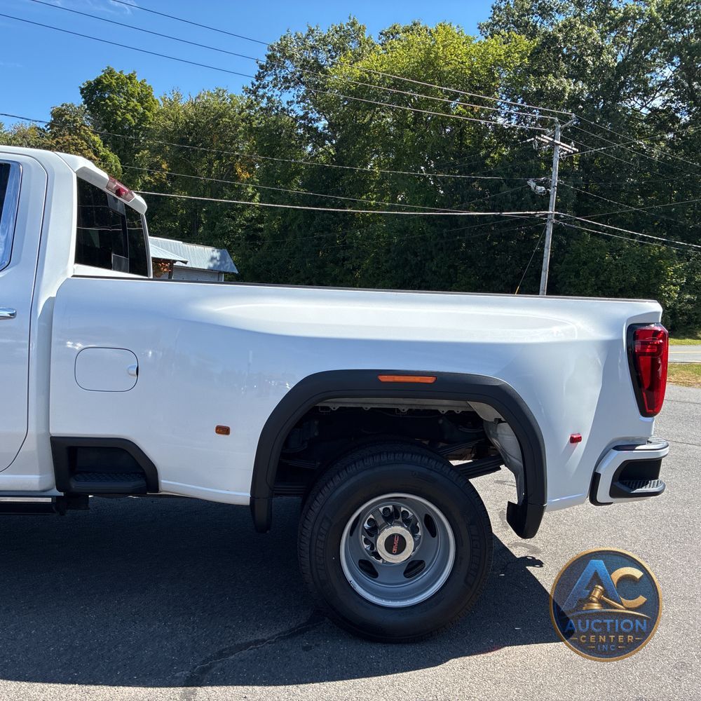 2023 GMC Sierra 3500HD Denali