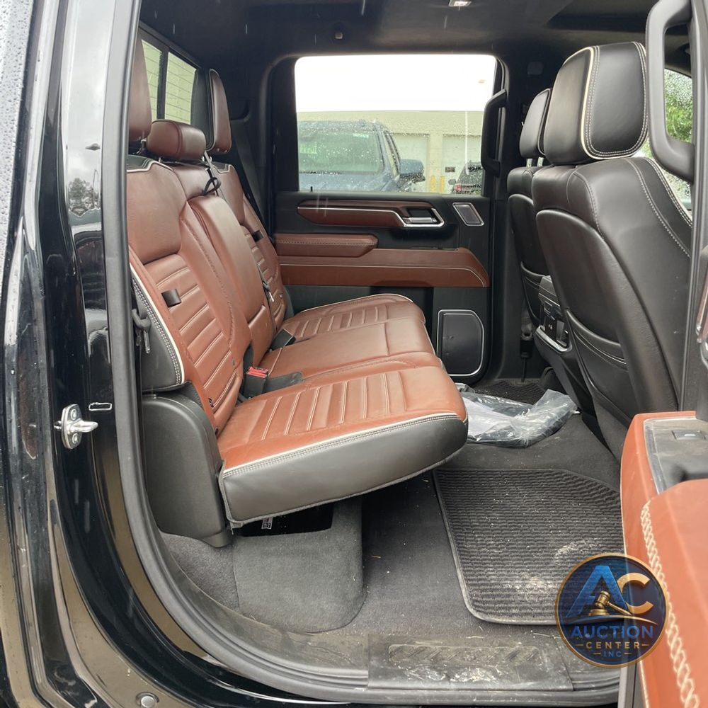 2024 GMC Sierra 2500HD Denali Ultimate