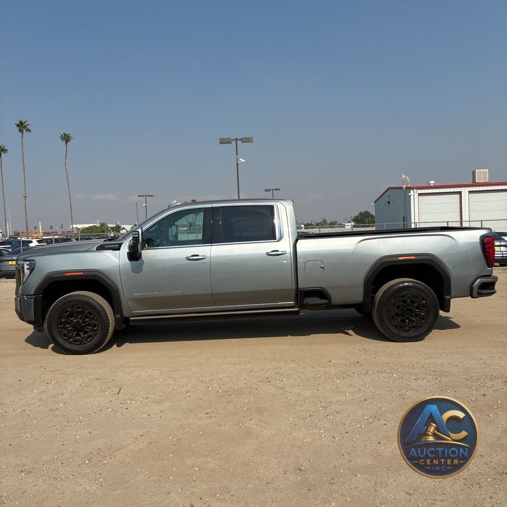 2024 GMC Sierra 2500HD Denali Ultimate