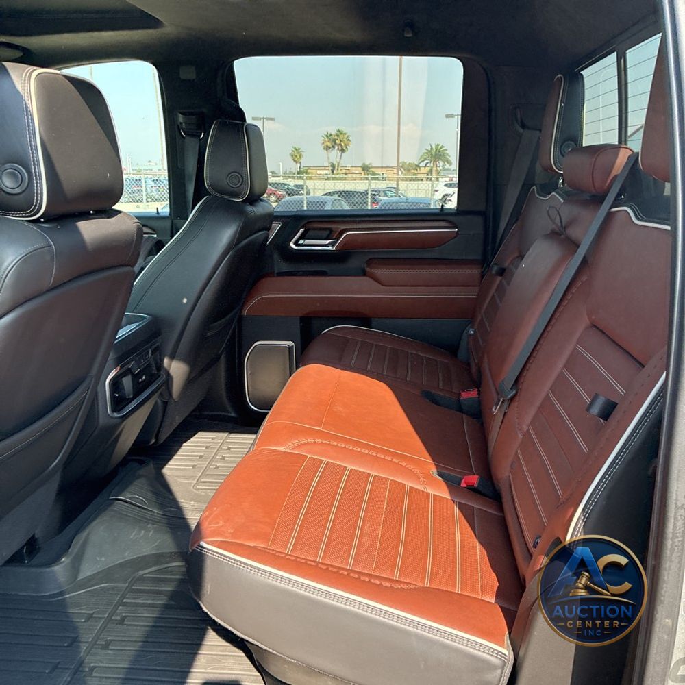 2024 GMC Sierra 2500HD Denali Ultimate