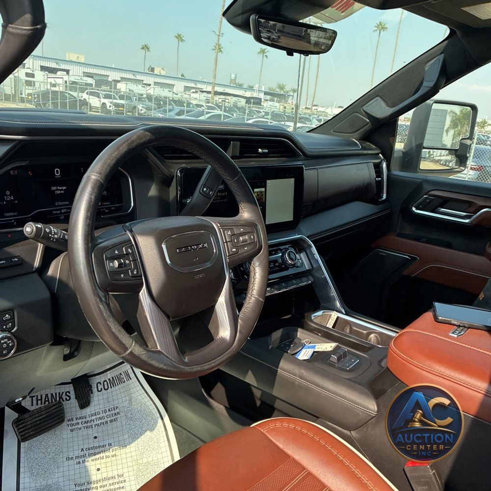 2024 GMC Sierra 2500HD Denali Ultimate