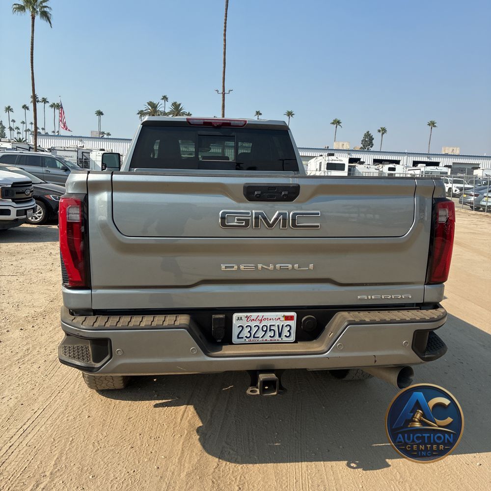 2024 GMC Sierra 2500HD Denali Ultimate