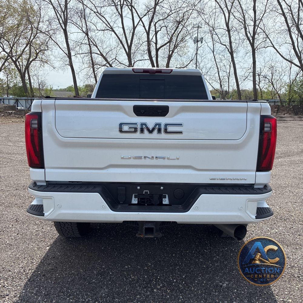 2024 GMC Sierra 2500 Denali Ultimate