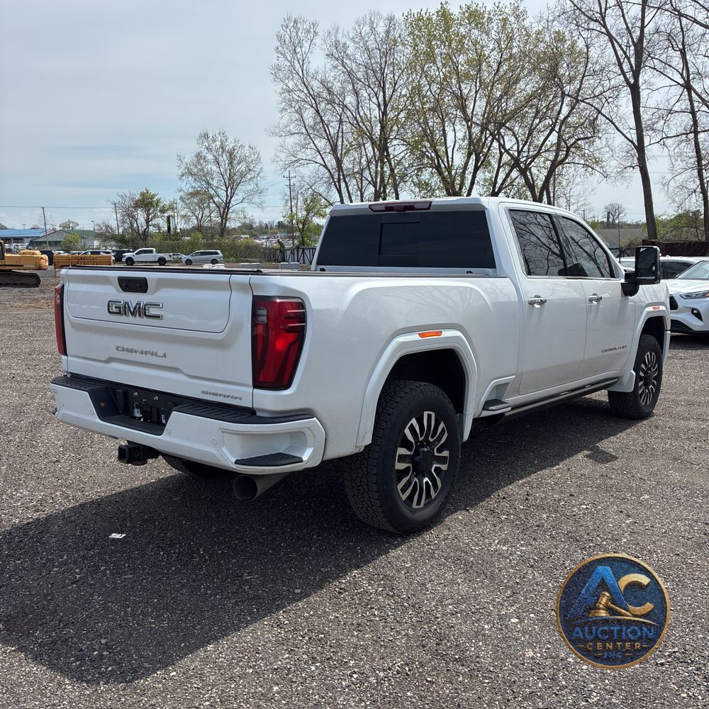 2024 GMC Sierra 2500 Denali Ultimate