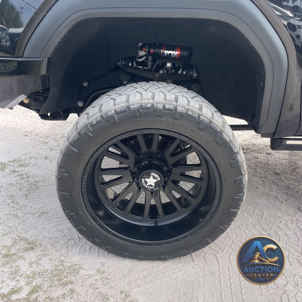 2024 GMC Sierra 2500HD Denali Ultimate
