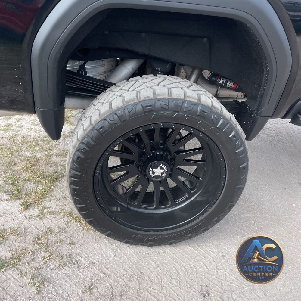 2024 GMC Sierra 2500HD Denali Ultimate