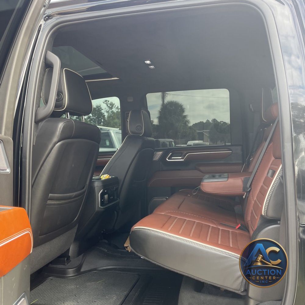 2024 GMC Sierra 2500HD Denali Ultimate