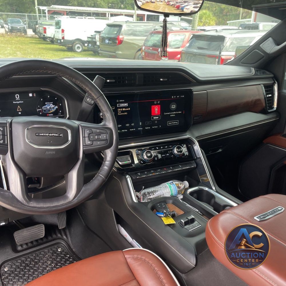 2024 GMC Sierra 2500HD Denali Ultimate