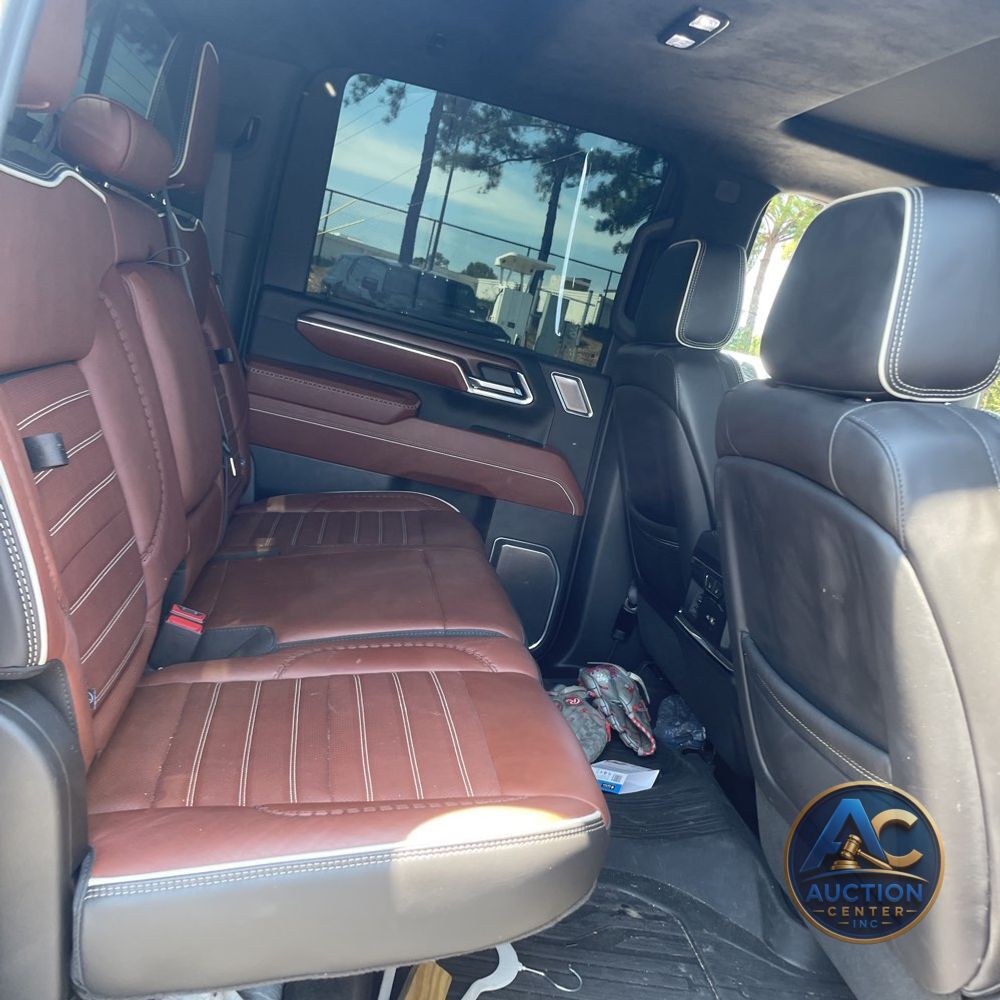 2024 GMC Sierra 2500HD Denali Ultimate