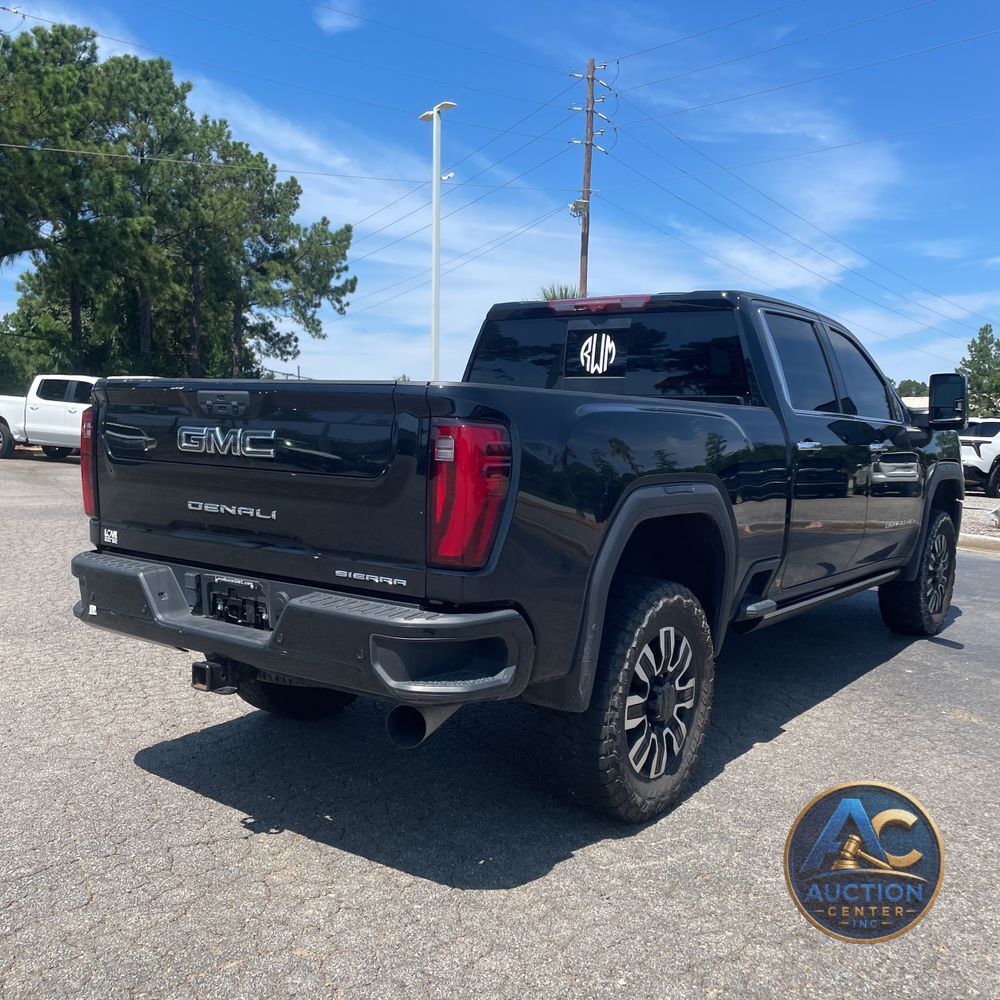 2024 GMC Sierra 2500HD Denali Ultimate