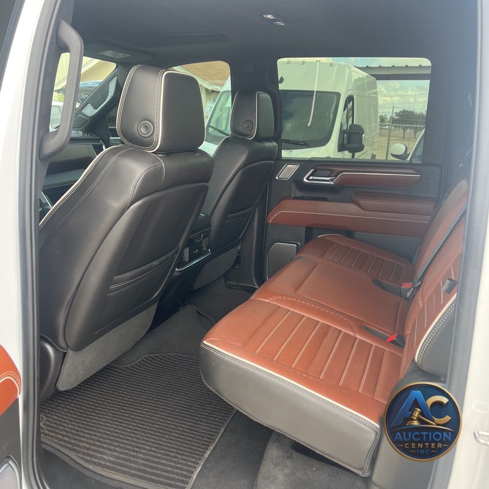 2024 GMC Sierra 2500HD Denali Ultimate