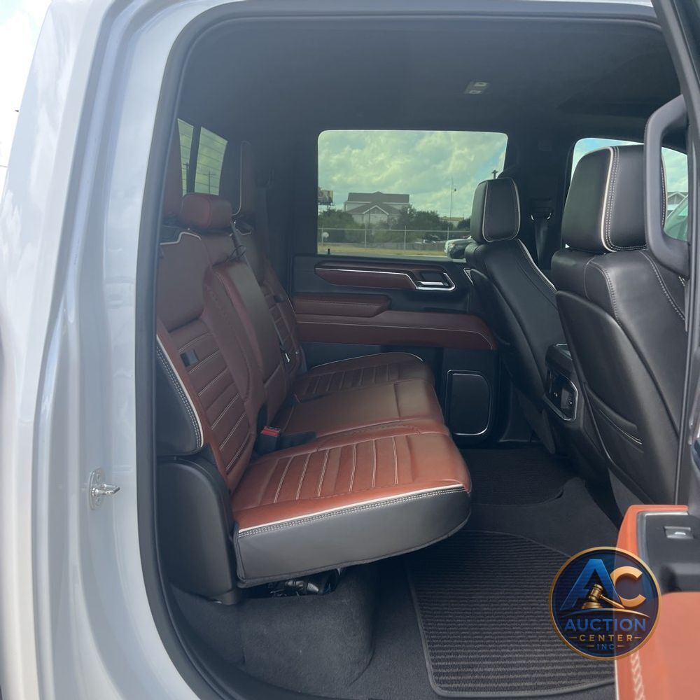 2024 GMC Sierra 2500HD Denali Ultimate