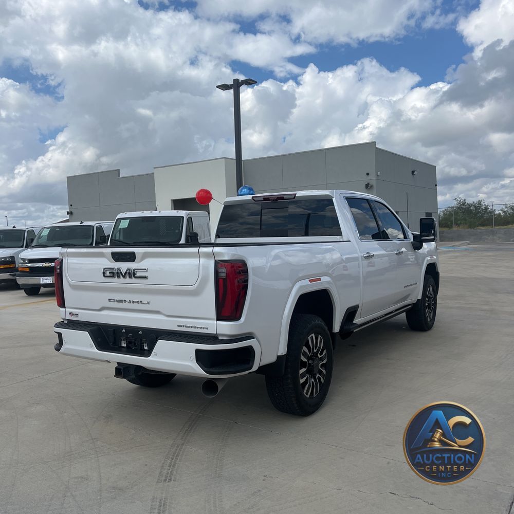 2024 GMC Sierra 2500HD Denali Ultimate