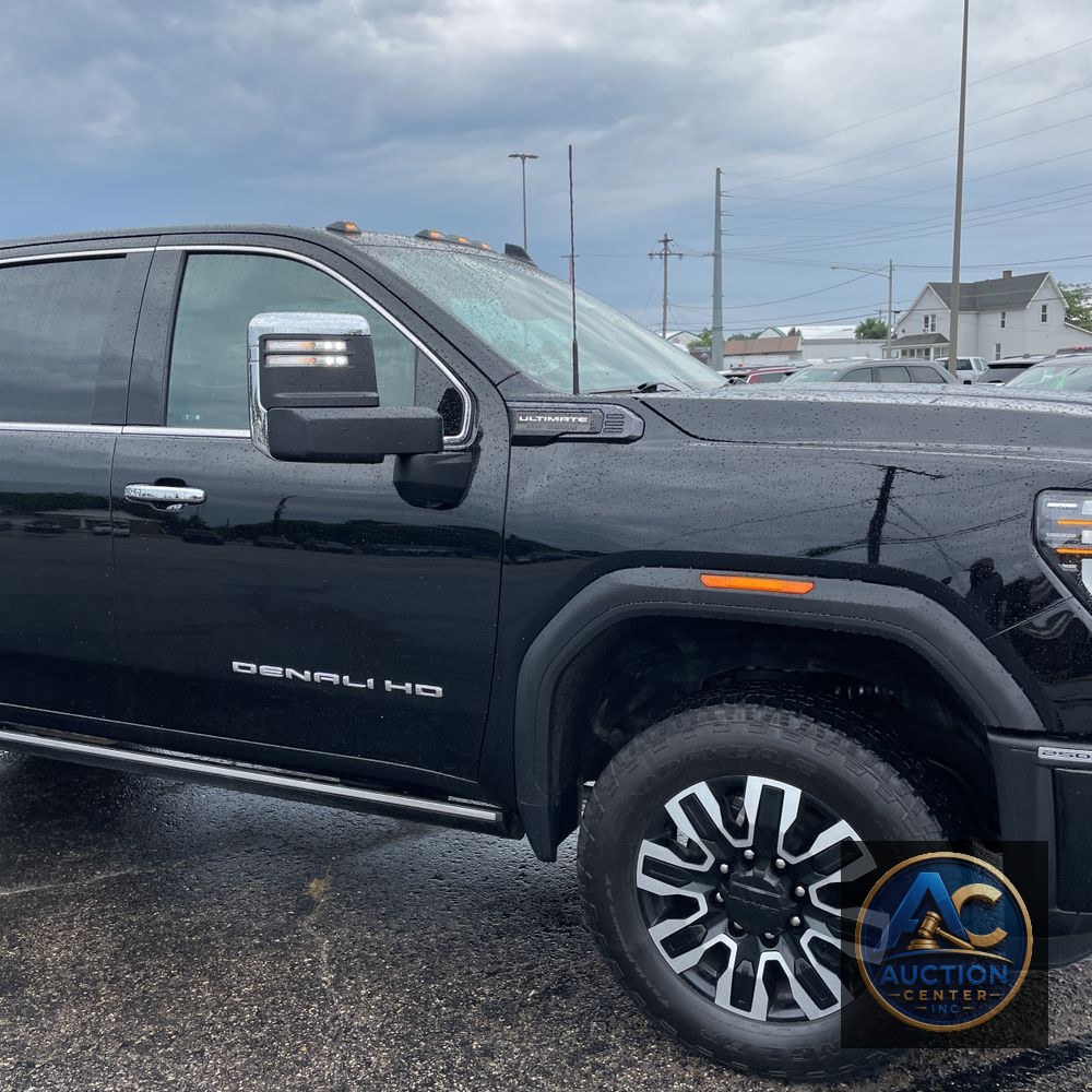 2024 GMC Sierra 2500HD Denali Ultimate