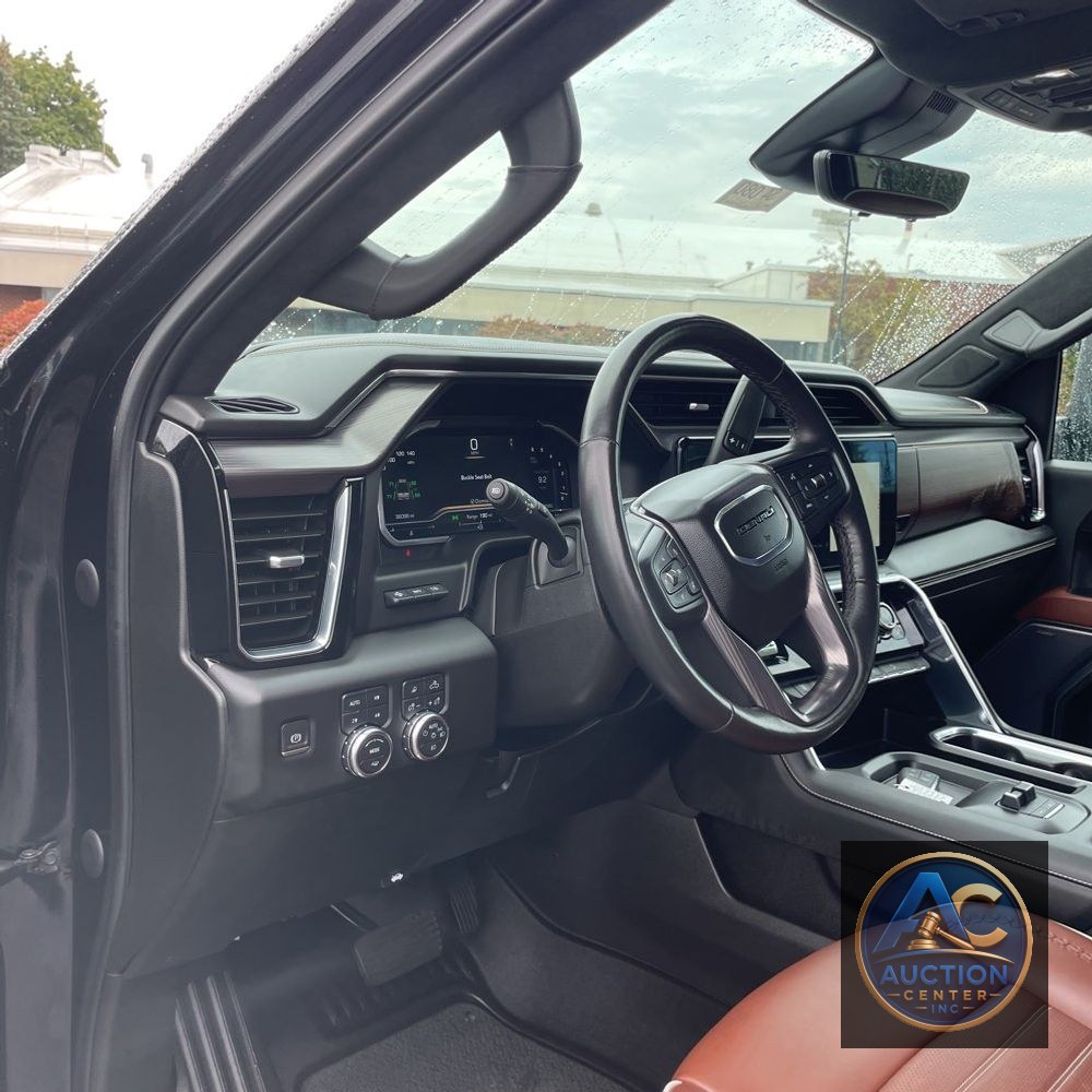 2024 GMC Sierra 2500HD Denali Ultimate