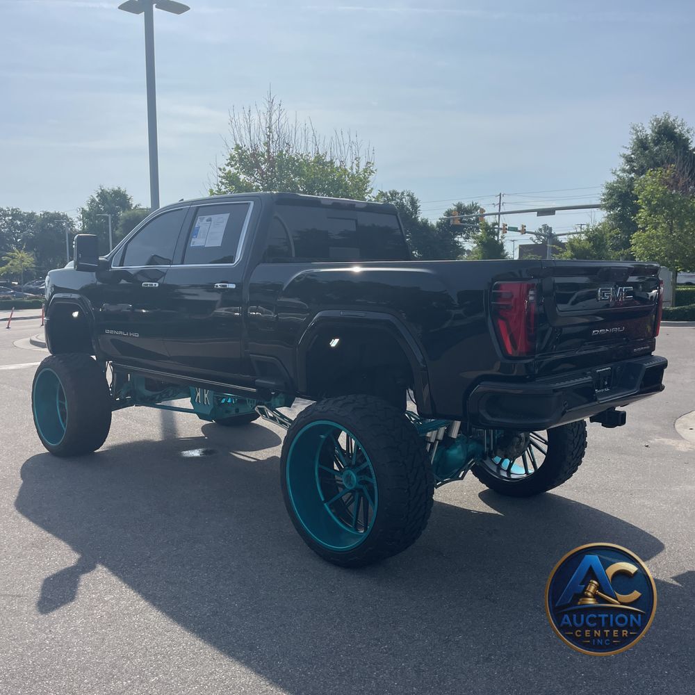 2024 GMC Sierra 2500HD Denali Ultimate