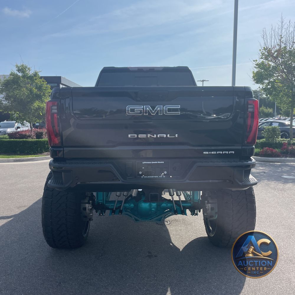 2024 GMC Sierra 2500HD Denali Ultimate