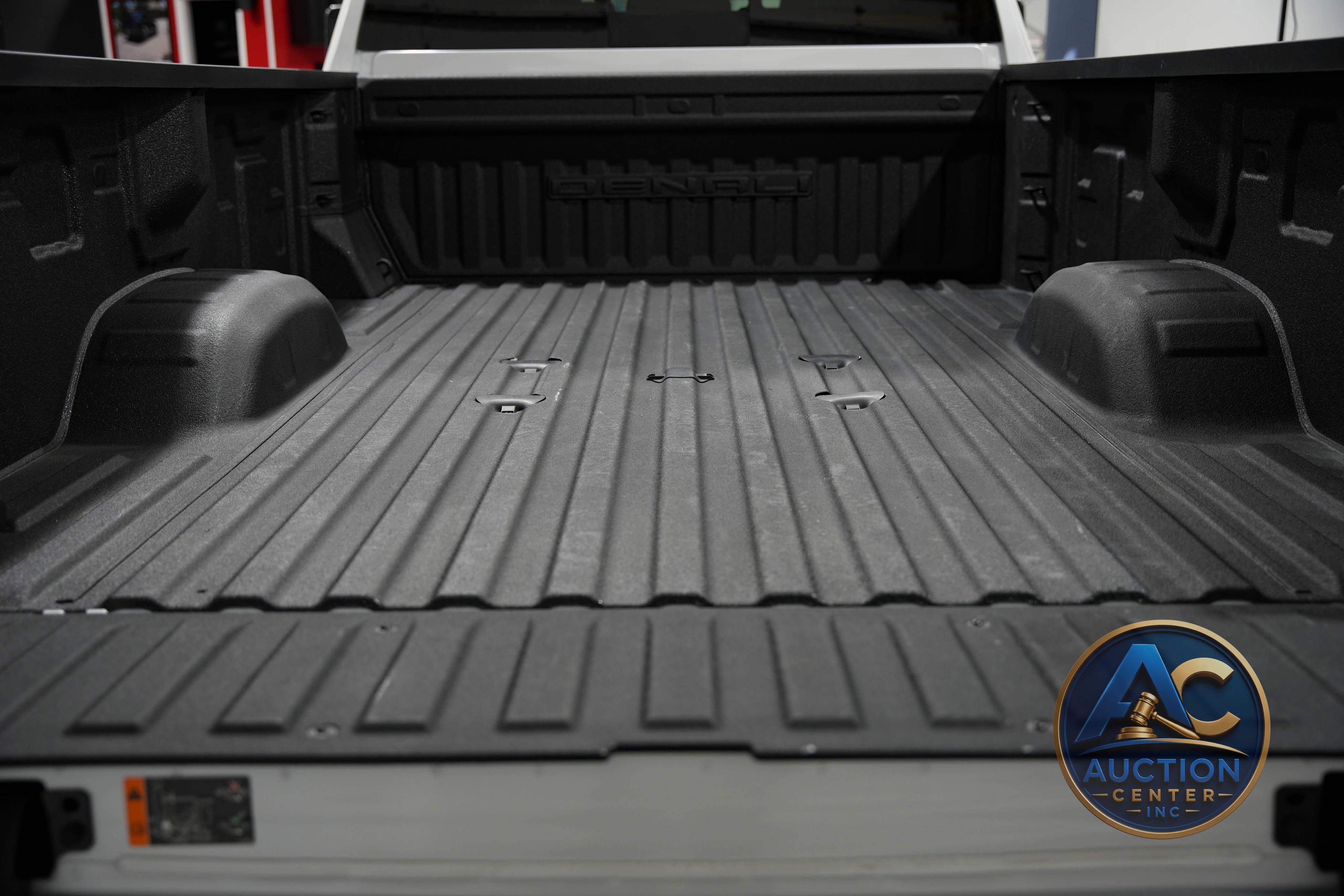 2024 GMC Sierra 3500HD Denali Ultimate Crew Cab