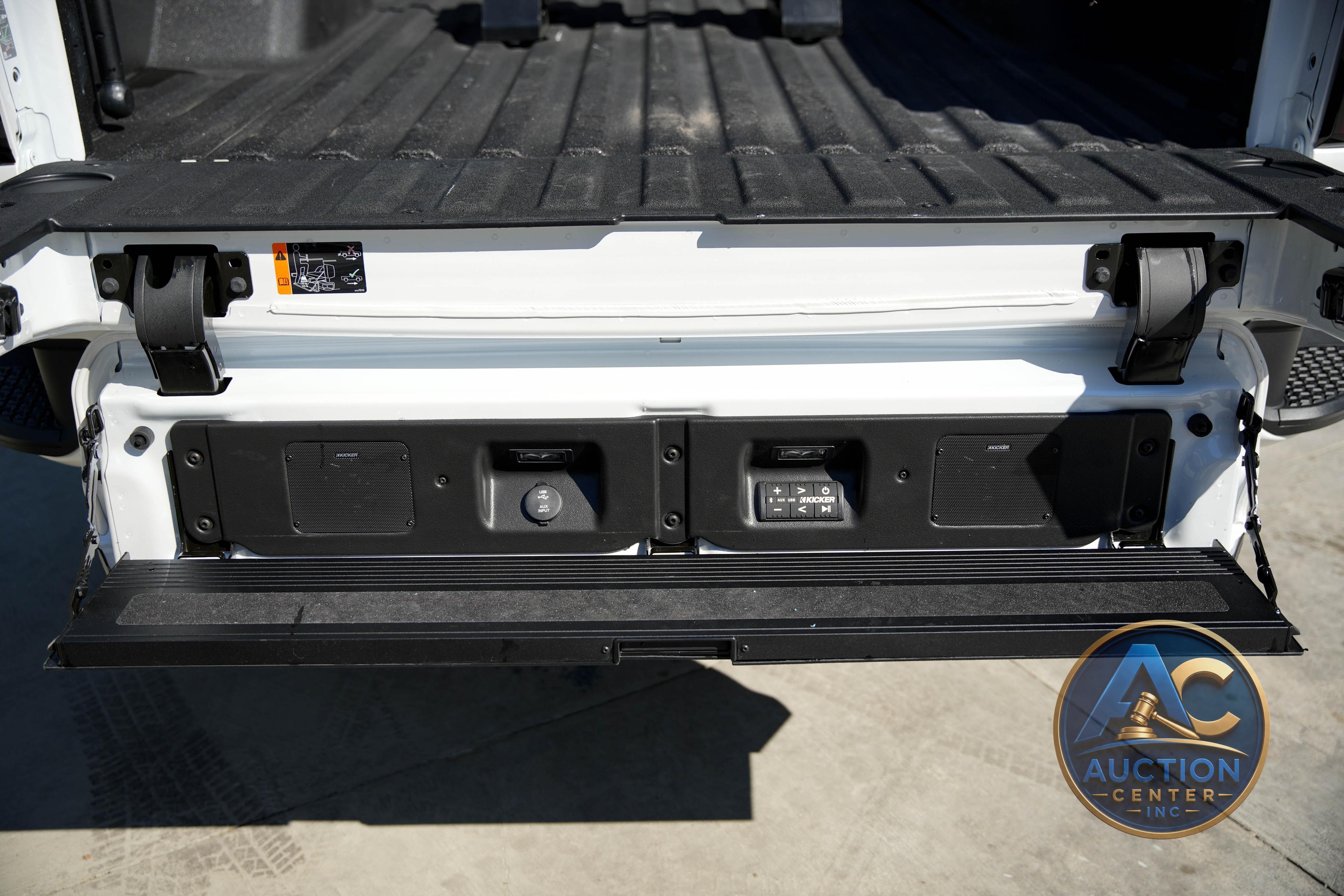 2024 GMC Sierra 3500HD Denali Ultimate Crew Cab