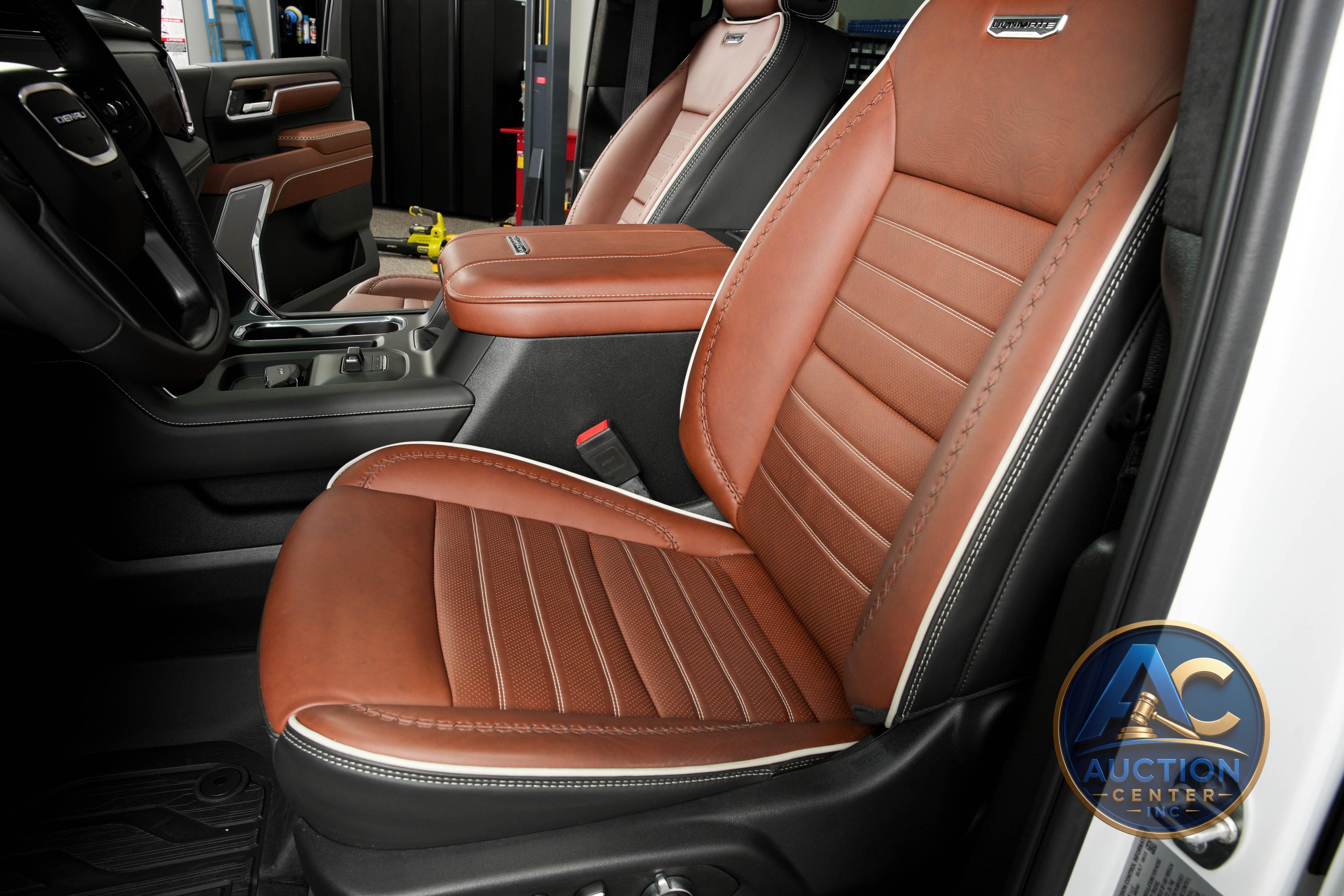 2024 GMC Sierra 3500HD Denali Ultimate Crew Cab