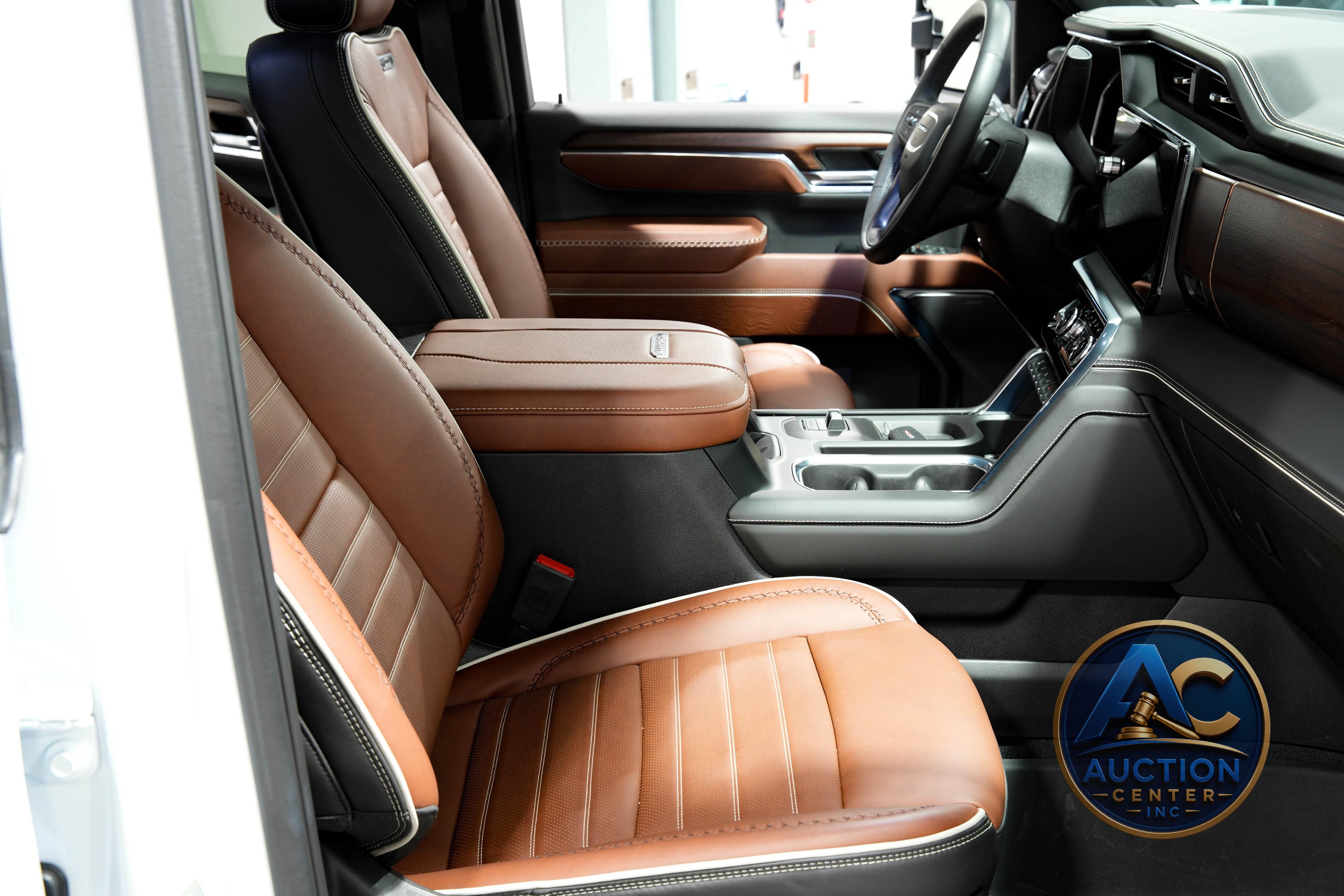 2024 GMC Sierra 3500HD Denali Ultimate Crew Cab