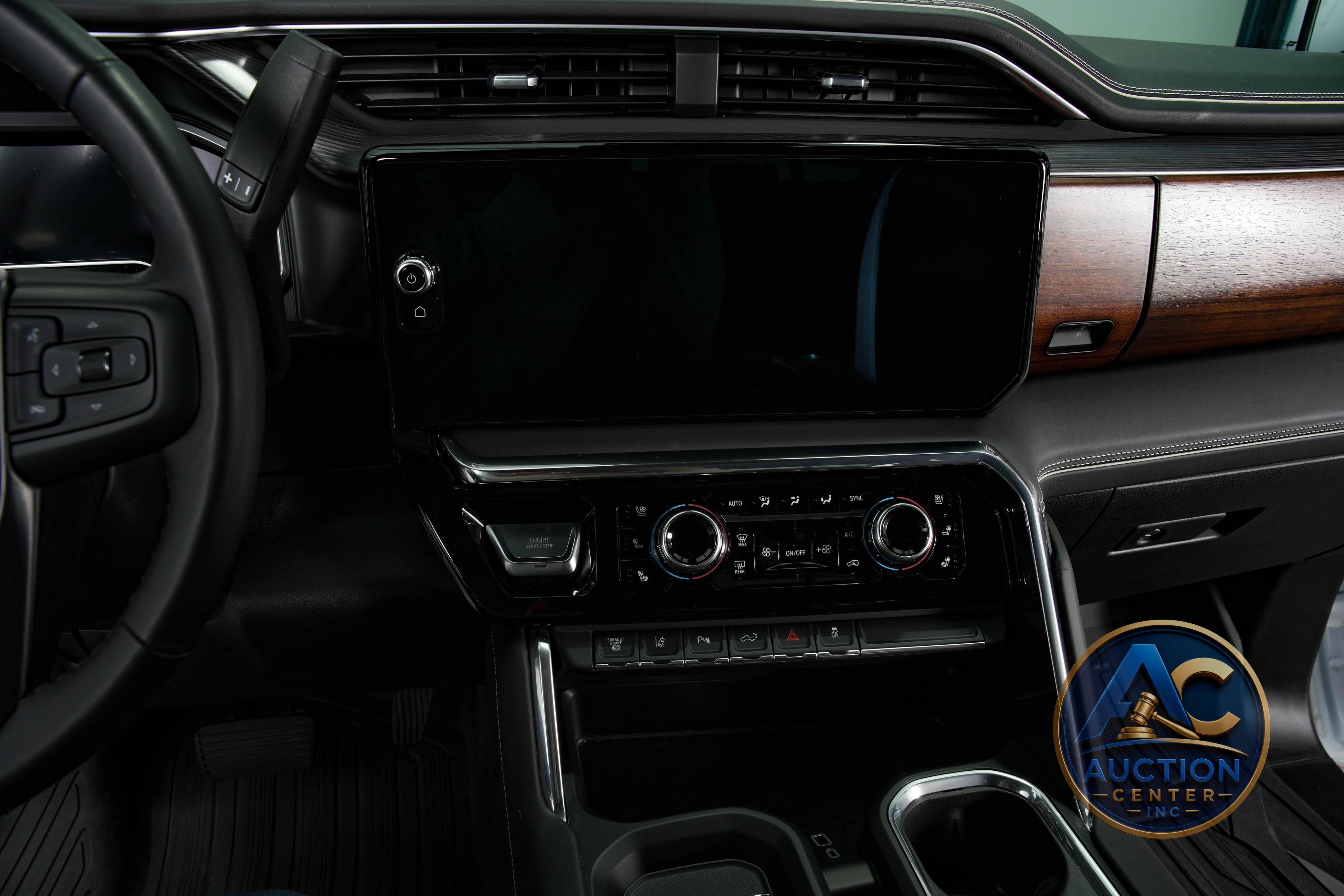 2024 GMC Sierra 3500HD Denali Ultimate Crew Cab