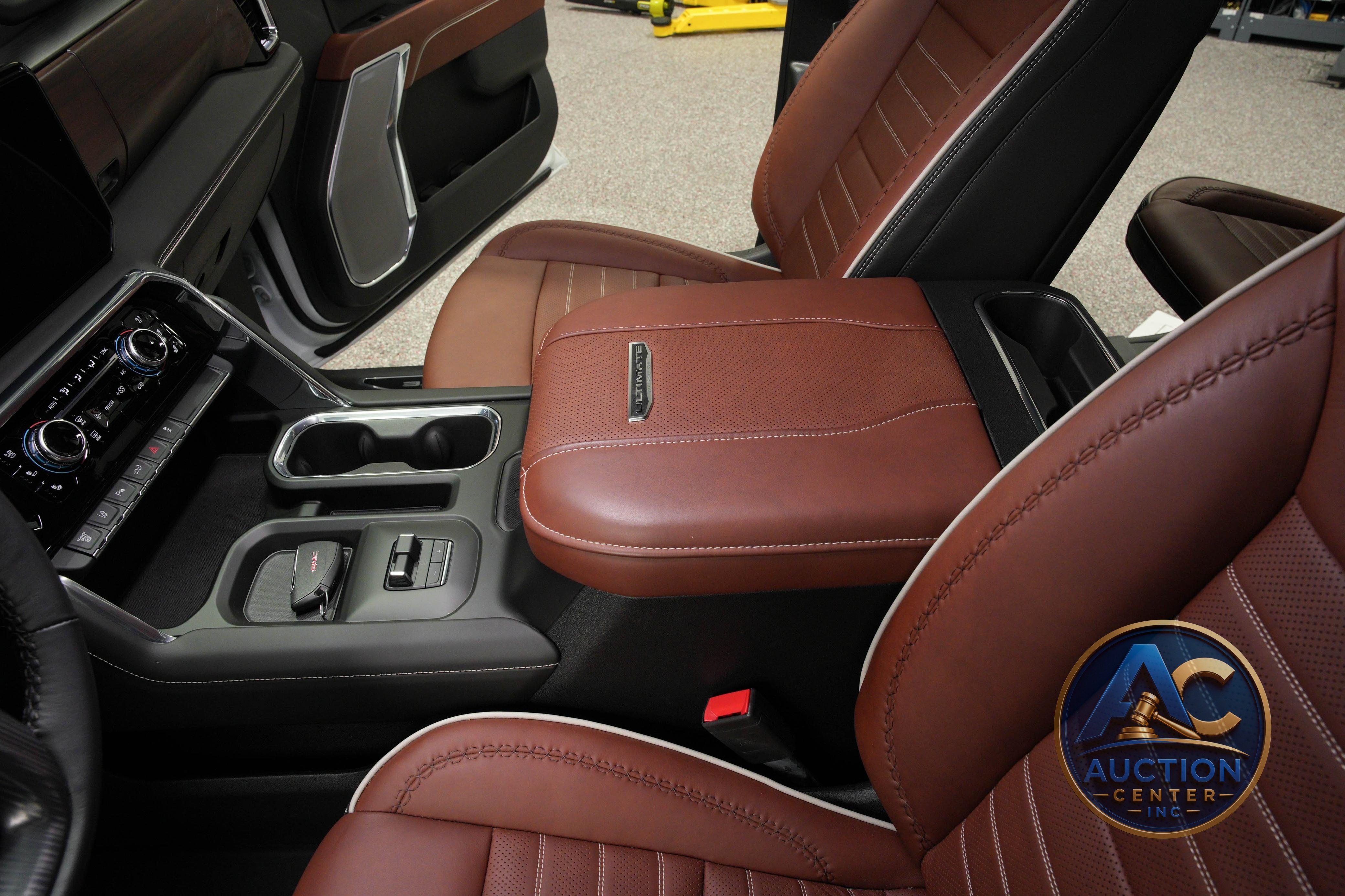 2024 GMC Sierra 3500HD Denali Ultimate Crew Cab