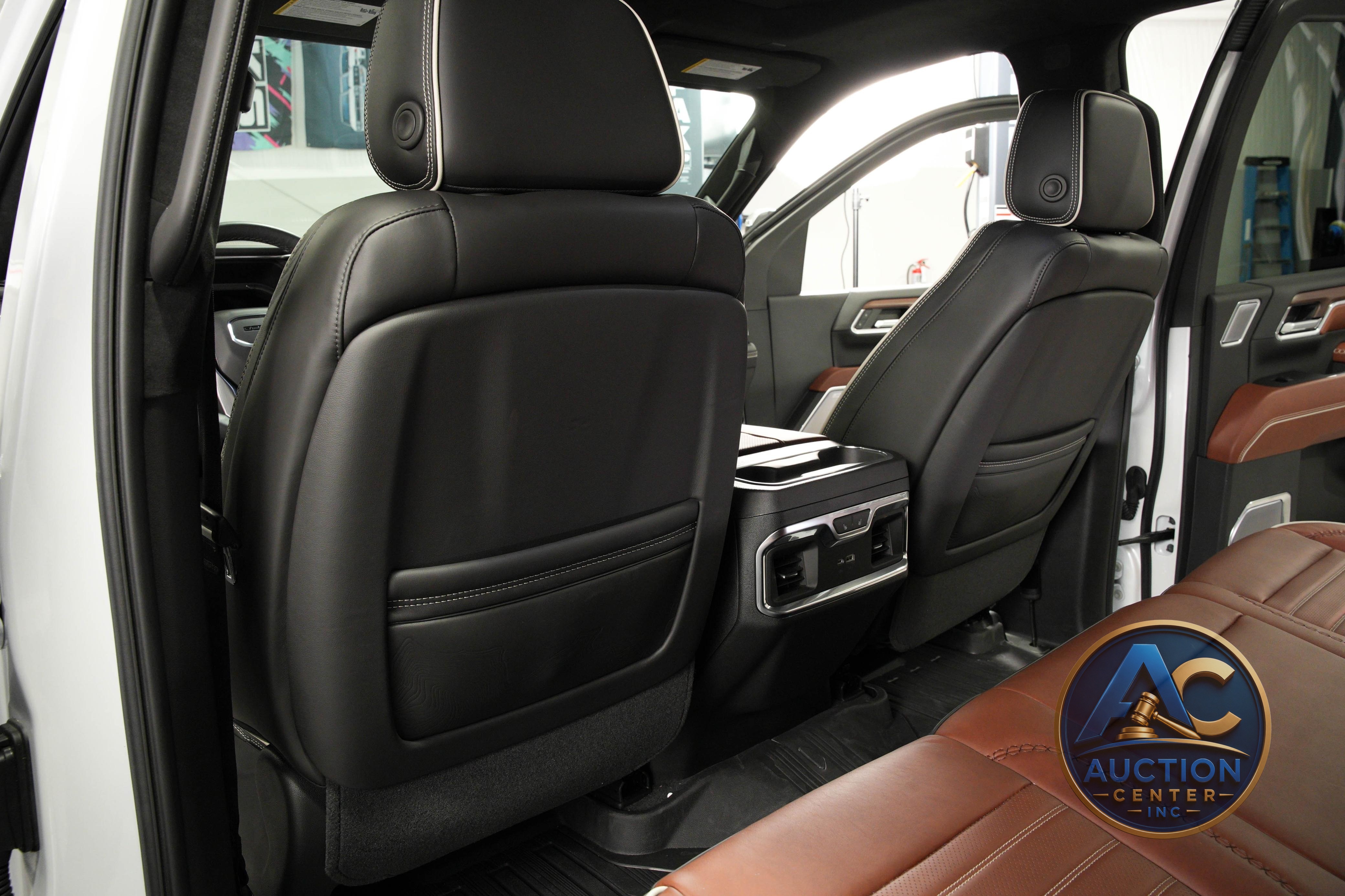 2024 GMC Sierra 3500HD Denali Ultimate Crew Cab