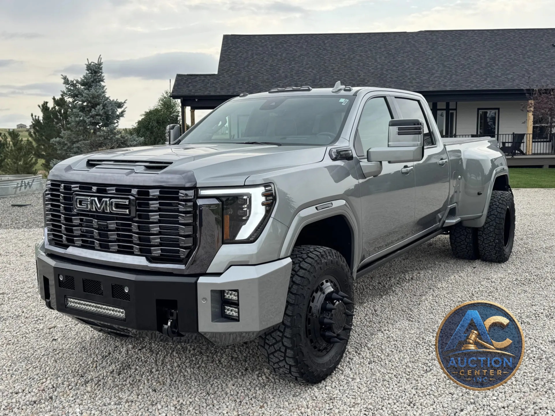 2024 GMC Sierra 3500HD Denali Ultimate Crew Cab Duallн
