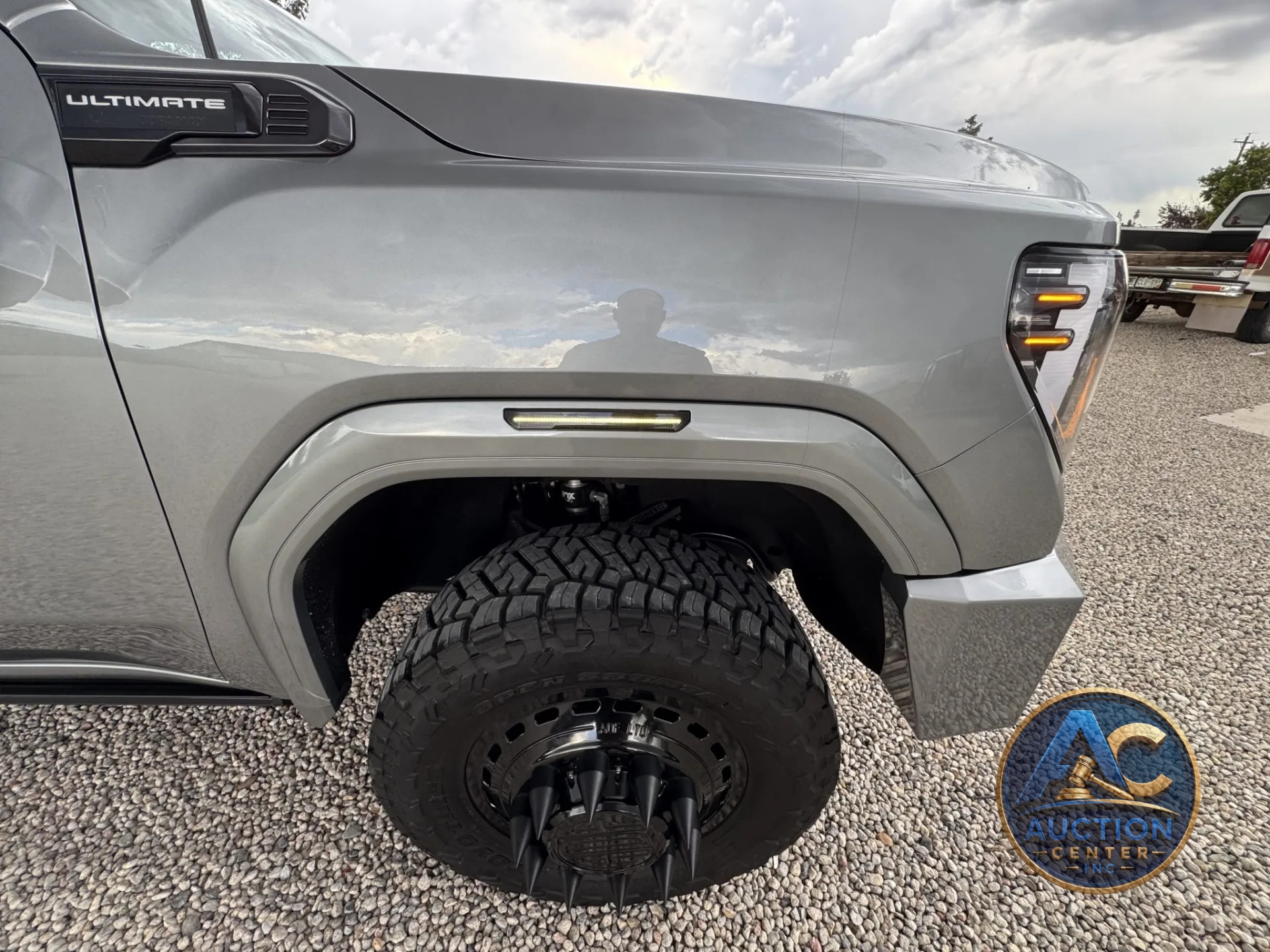 2024 GMC Sierra 3500HD Denali Ultimate Crew Cab Duallн
