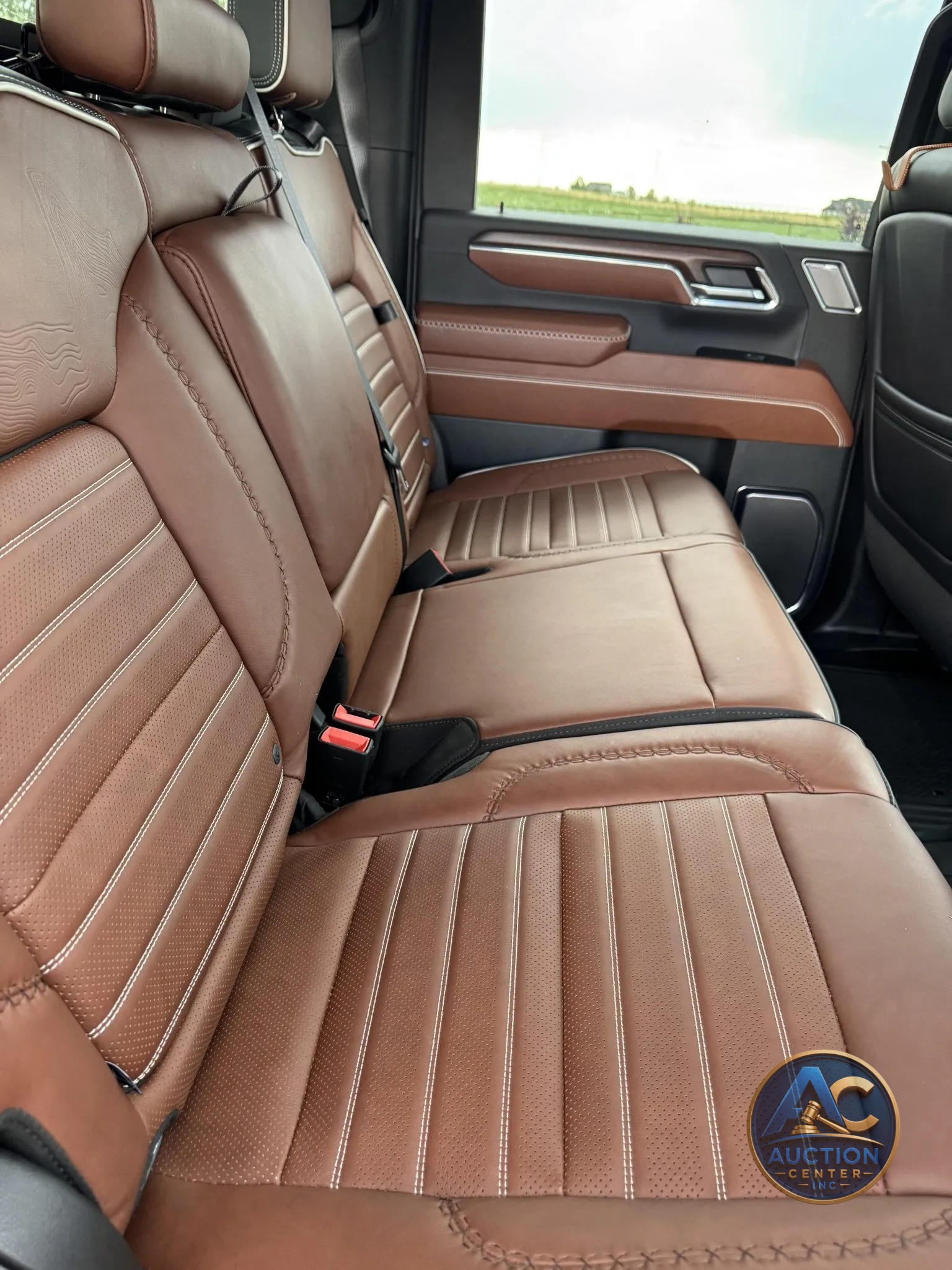 2024 GMC Sierra 3500HD Denali Ultimate Crew Cab Duallн