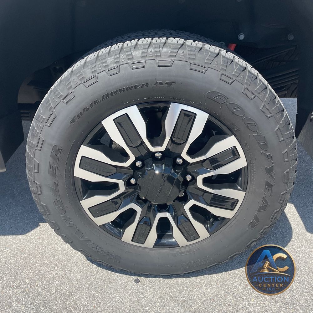 2024 GMC Sierra 3500HD Denali Ultimate