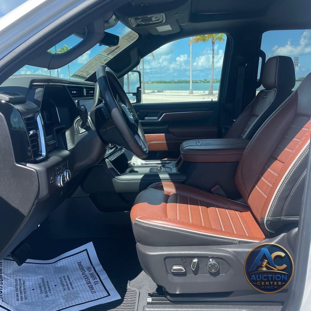 2024 GMC Sierra 3500HD Denali Ultimate