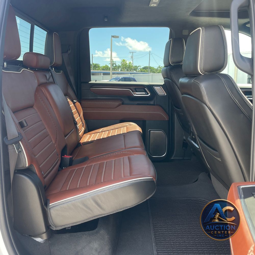 2024 GMC Sierra 3500HD Denali Ultimate