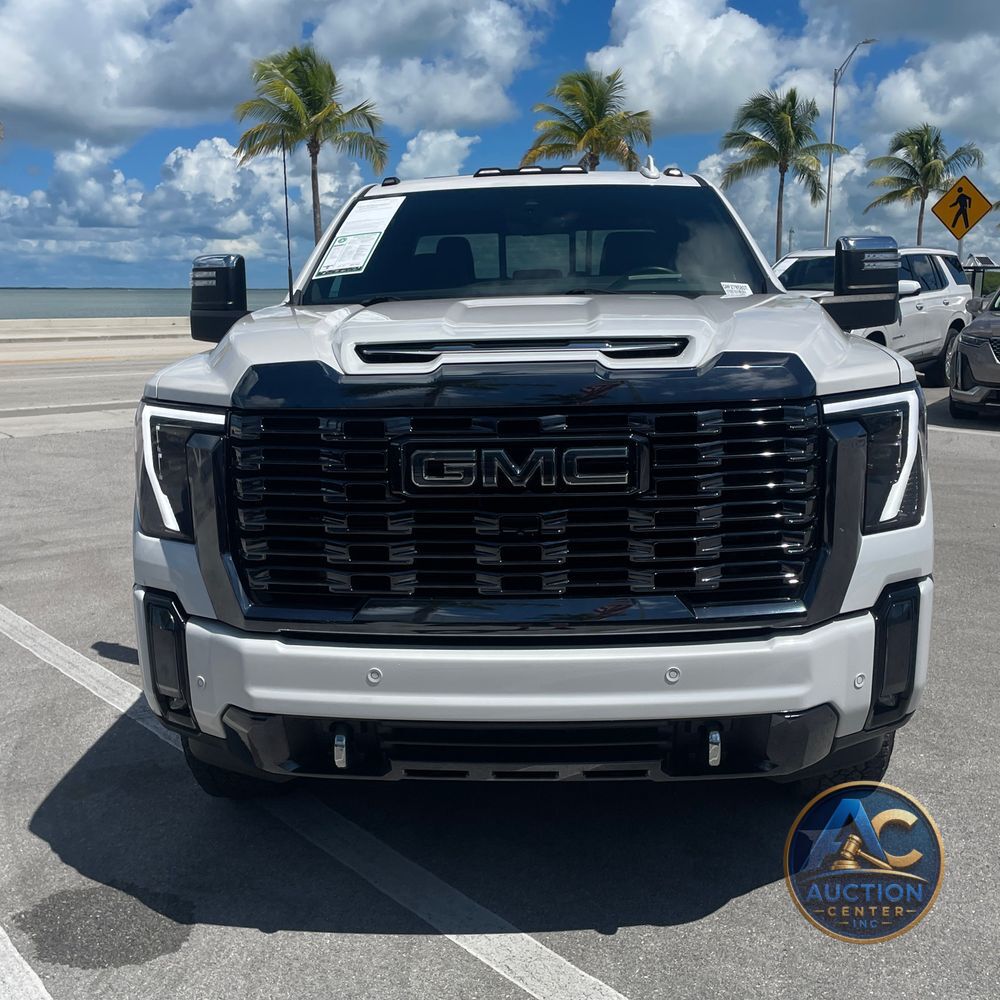 2024 GMC Sierra 3500HD Denali Ultimate