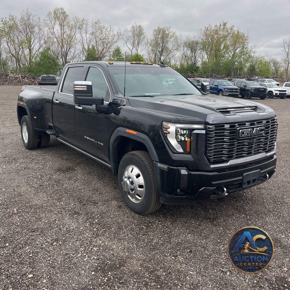 2024 GMC Sierra 3500 Denali Ultimate