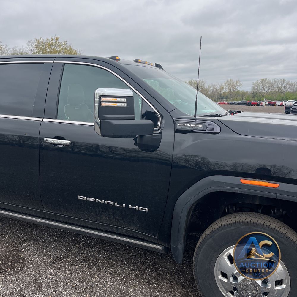 2024 GMC Sierra 3500 Denali Ultimate