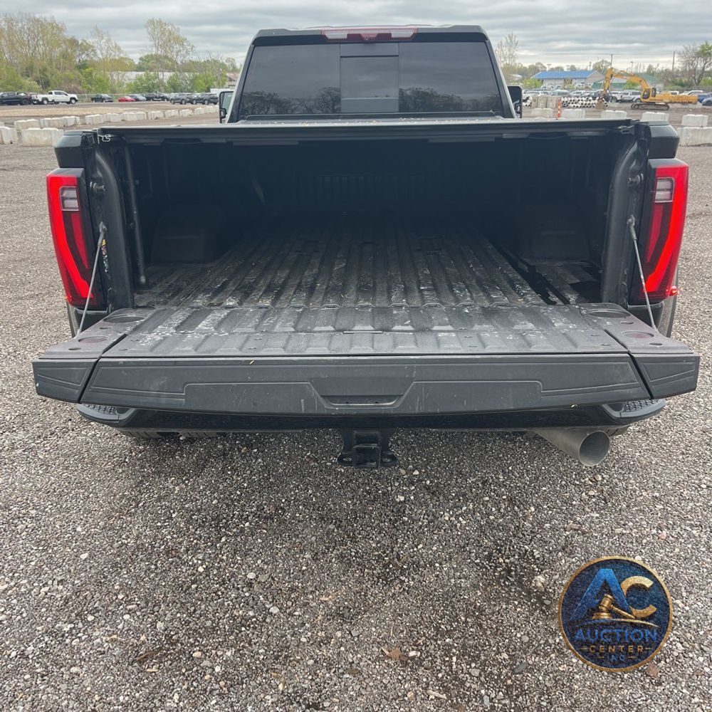 2024 GMC Sierra 3500 Denali Ultimate
