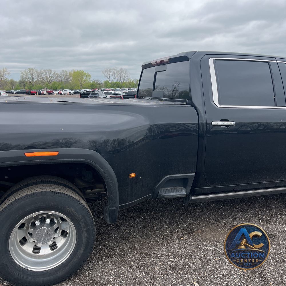 2024 GMC Sierra 3500 Denali Ultimate
