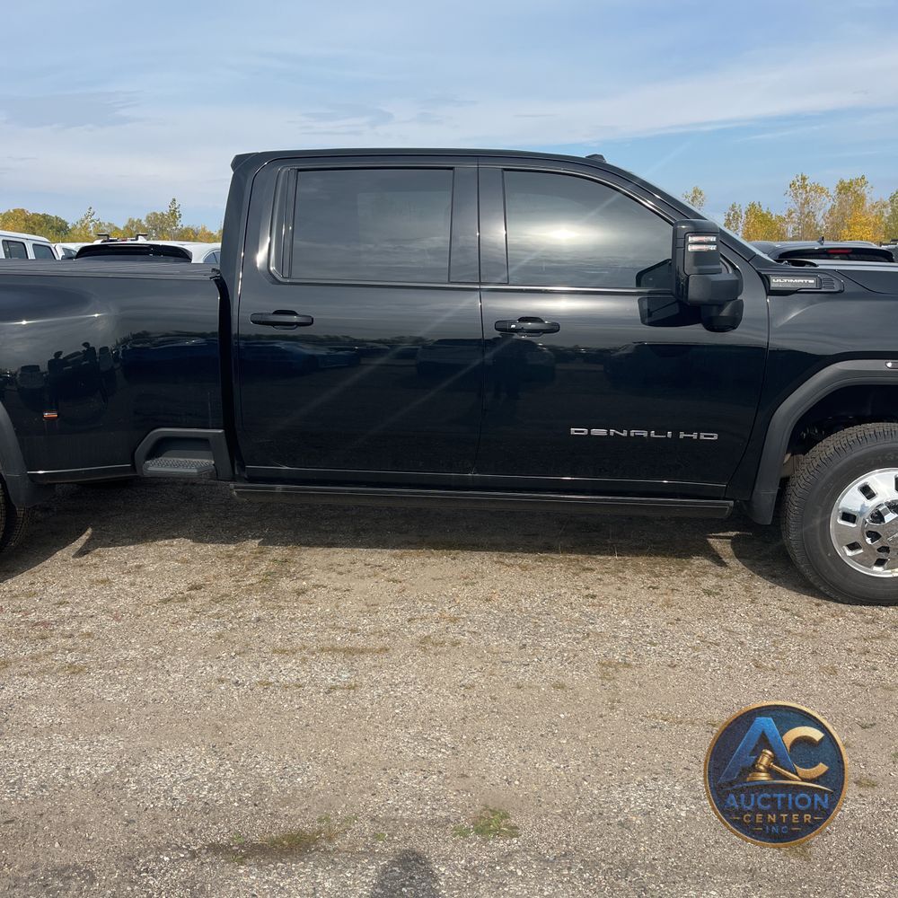 2024 GMC Sierra 3500 Denali Ultimate