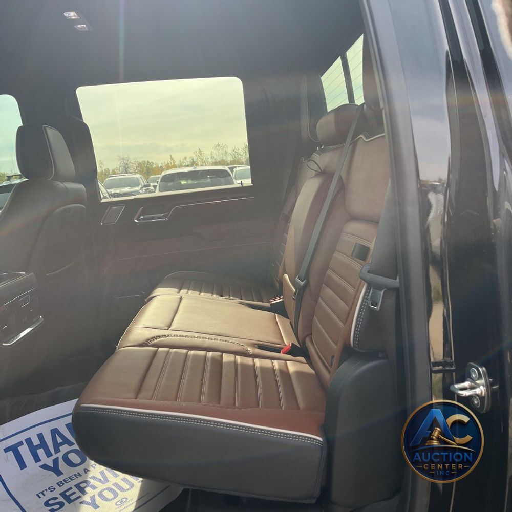 2024 GMC Sierra 3500 Denali Ultimate