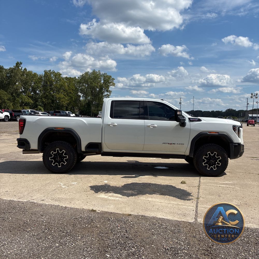 2024 GMC Sierra 2500 AT4X