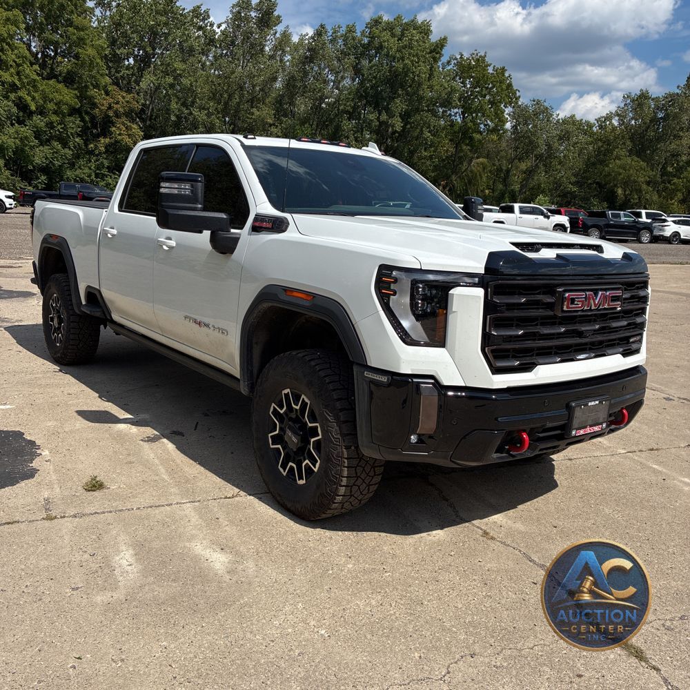 2024 GMC Sierra 2500 AT4X
