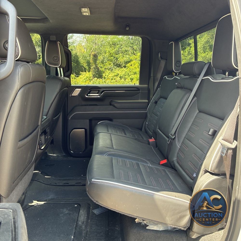 2024 GMC Sierra 2500 AT4X