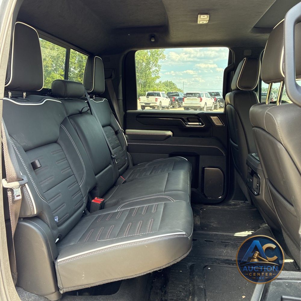 2024 GMC Sierra 2500 AT4X