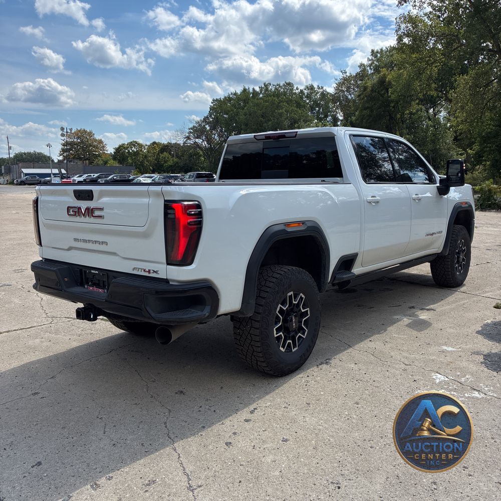 2024 GMC Sierra 2500 AT4X