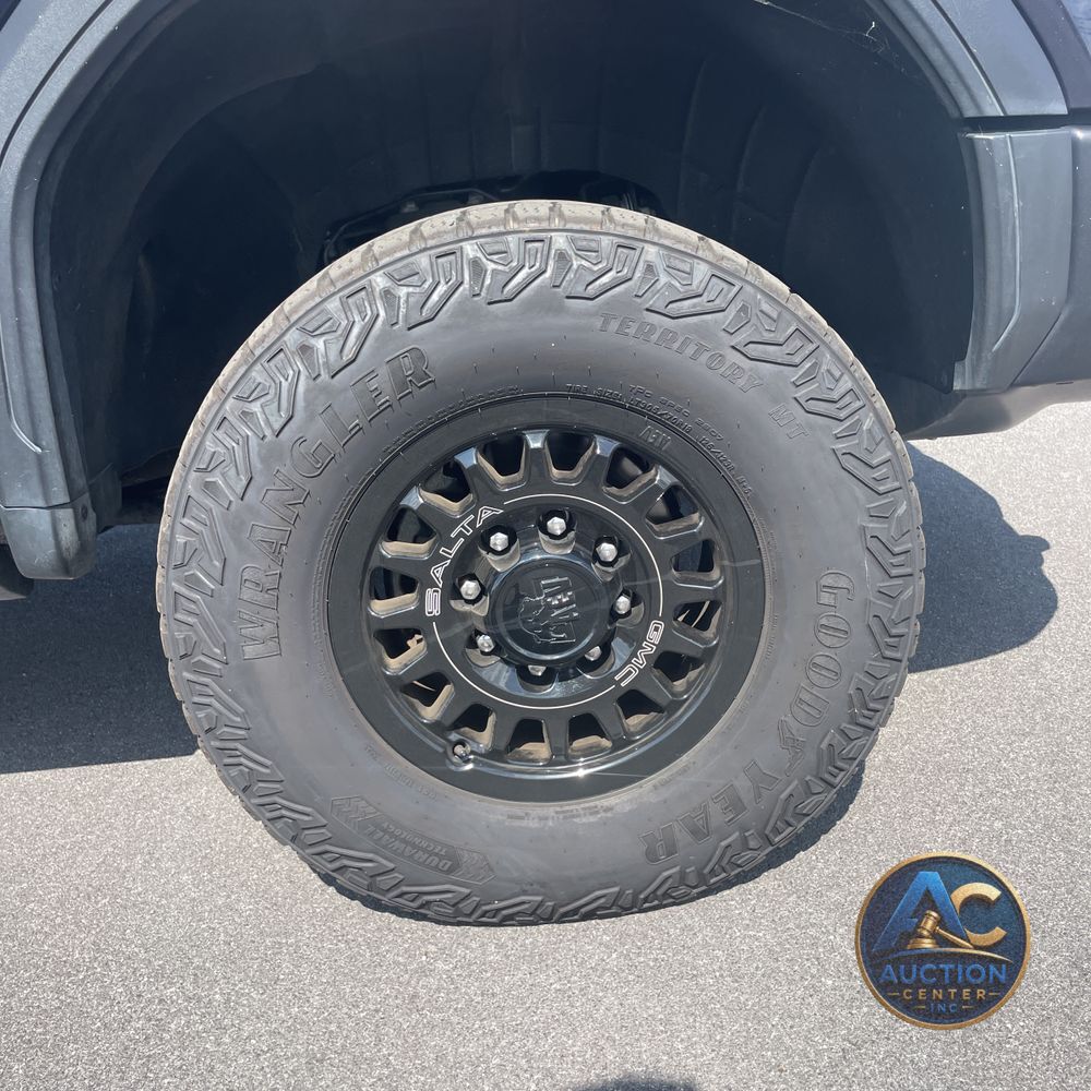 2024 GMC Sierra 2500HD AT4X