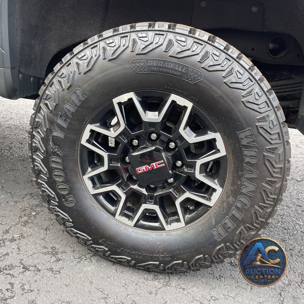2024 GMC Sierra 2500 AT4X