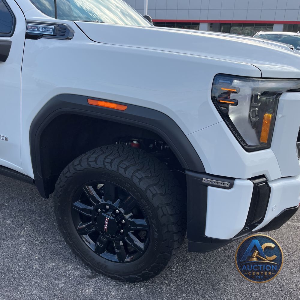 2025 GMC Sierra 2500HD AT4